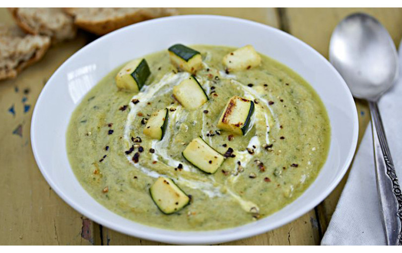 Creamy baked zucchini soup